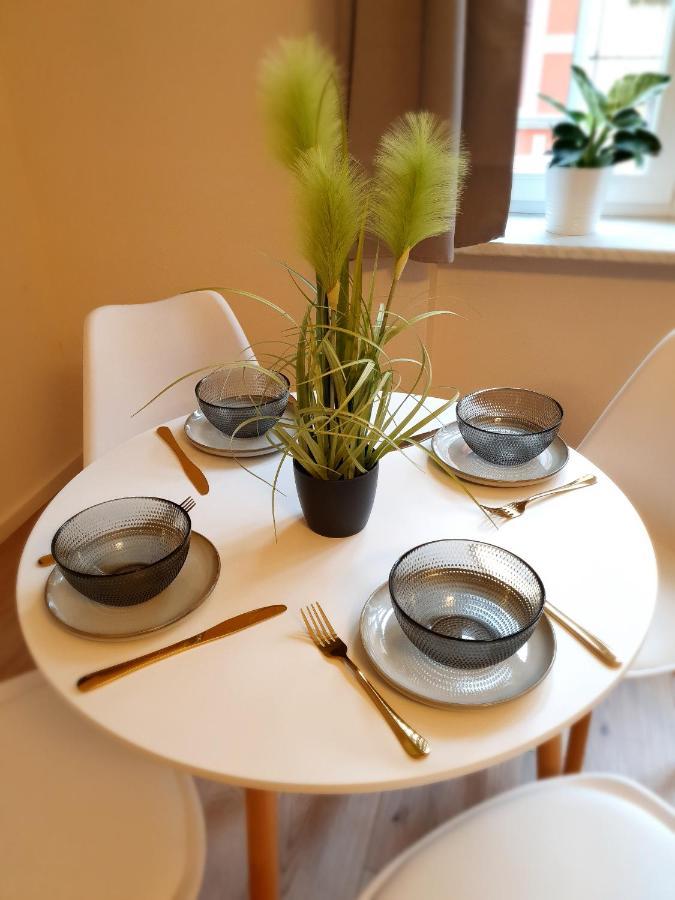 Cityapartment - 53 M², 2 Zimmer, Zentral, Netflix, Kueche, Waschmaschine 科特布斯 外观 照片