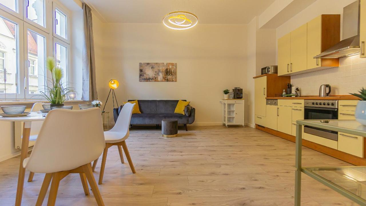 Cityapartment - 53 M², 2 Zimmer, Zentral, Netflix, Kueche, Waschmaschine 科特布斯 外观 照片